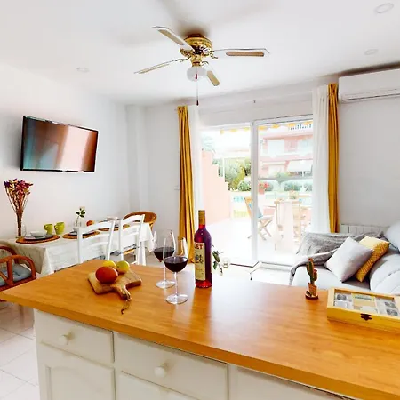 Apartment Jazmin By Family Homes